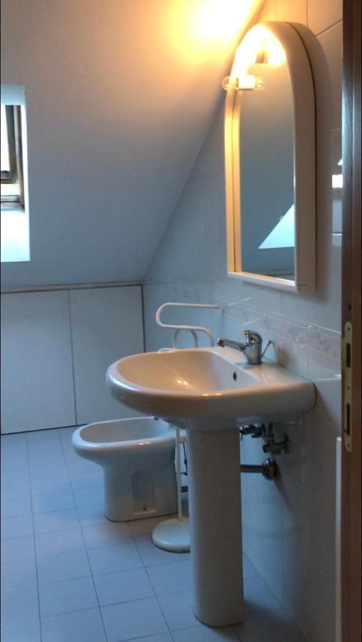 Ascoli Bonjour B&B & Apartments Parcheggio Privato & Giardino アスコリ・ピチェーノ エクステリア 写真